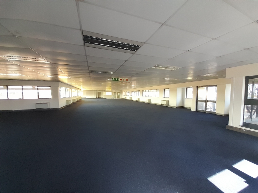 To Let commercial Property for Rent in Randjespark Gauteng