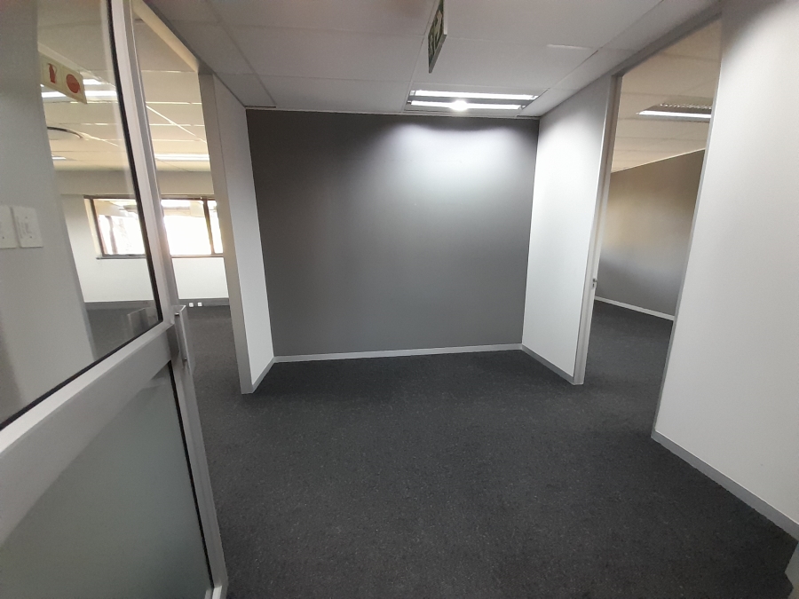 To Let commercial Property for Rent in Randjespark Gauteng