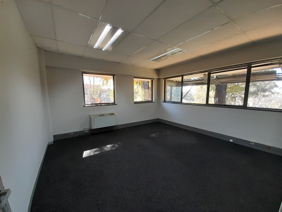 To Let commercial Property for Rent in Randjespark Gauteng