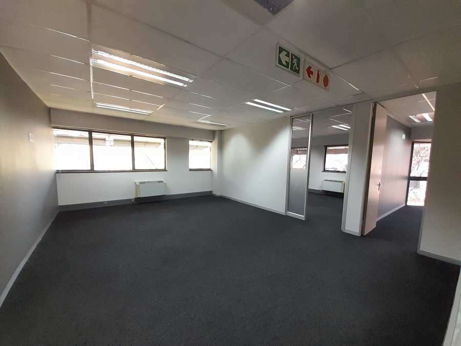 To Let commercial Property for Rent in Randjespark Gauteng