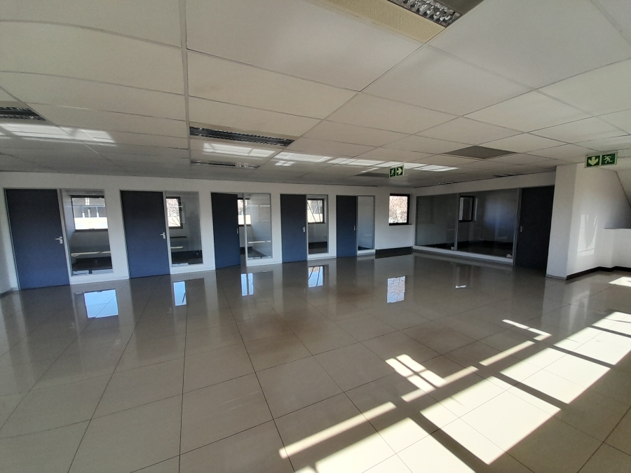 To Let commercial Property for Rent in Randjespark Gauteng