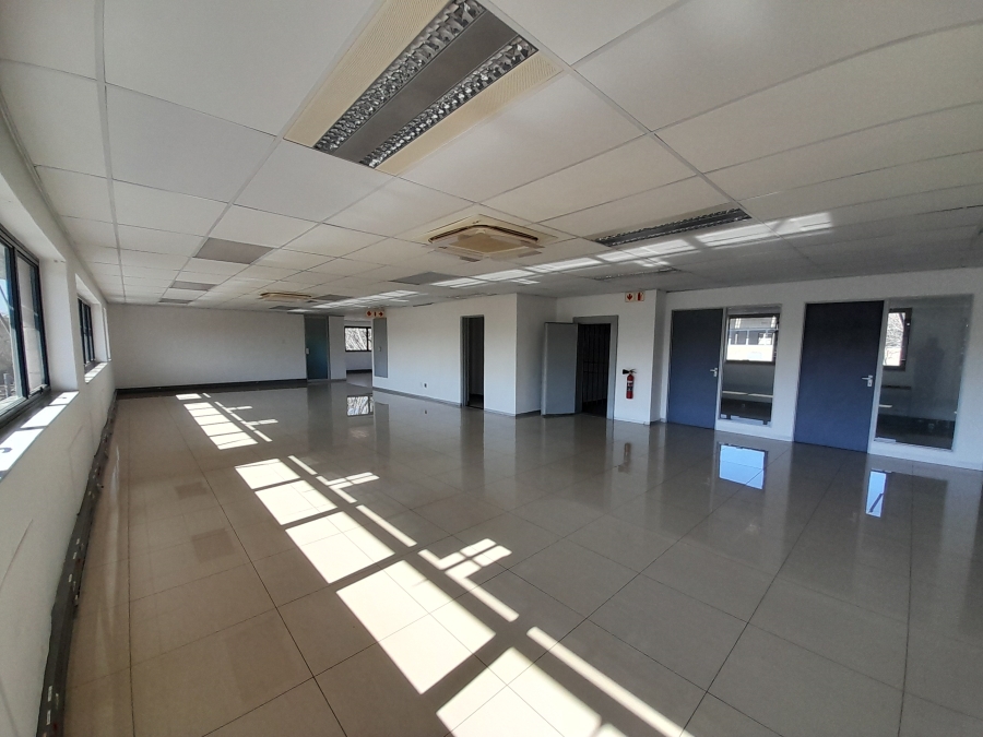 To Let commercial Property for Rent in Randjespark Gauteng