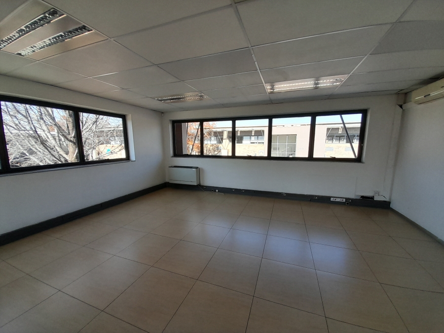 To Let commercial Property for Rent in Randjespark Gauteng