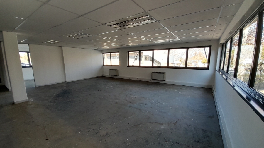To Let commercial Property for Rent in Randjespark Gauteng