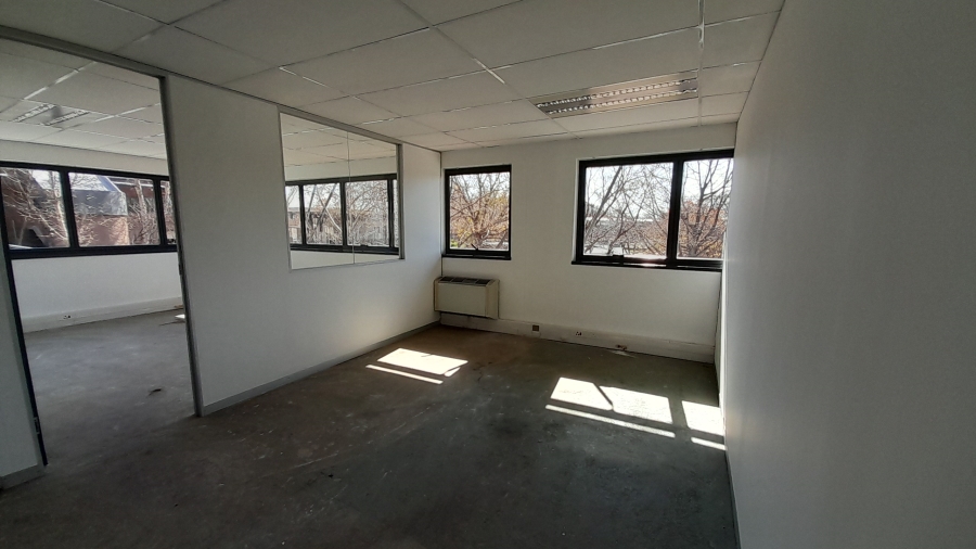 To Let commercial Property for Rent in Randjespark Gauteng