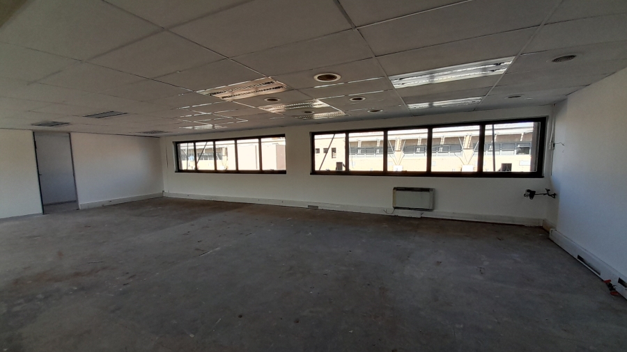 To Let commercial Property for Rent in Randjespark Gauteng