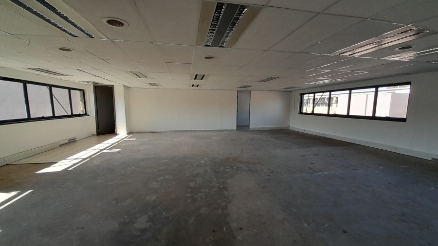 To Let commercial Property for Rent in Randjespark Gauteng