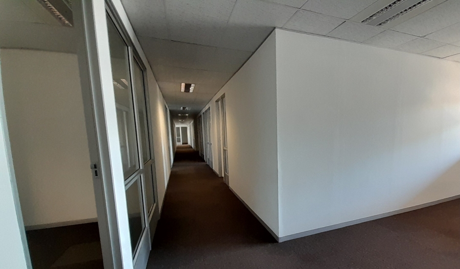 To Let commercial Property for Rent in Randjespark Gauteng