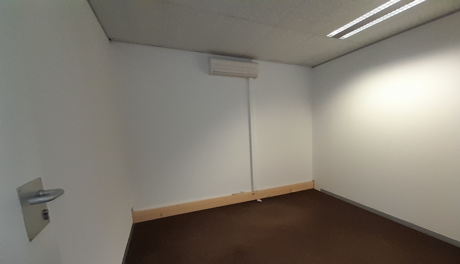 To Let commercial Property for Rent in Randjespark Gauteng