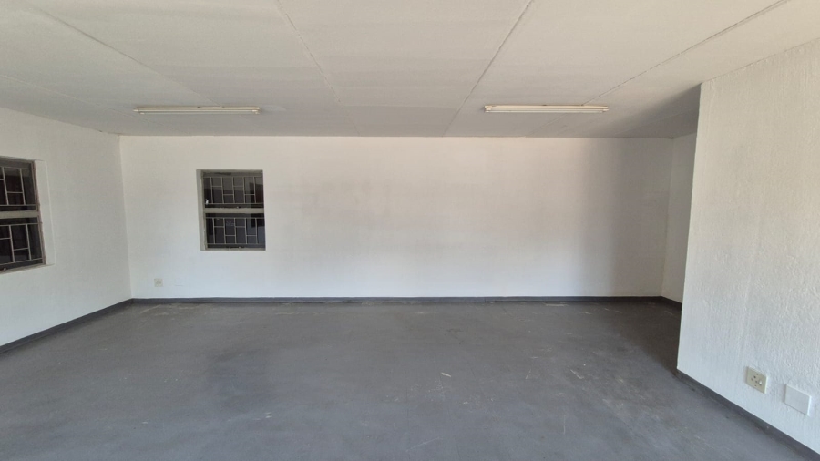 To Let commercial Property for Rent in Silvertondale Gauteng