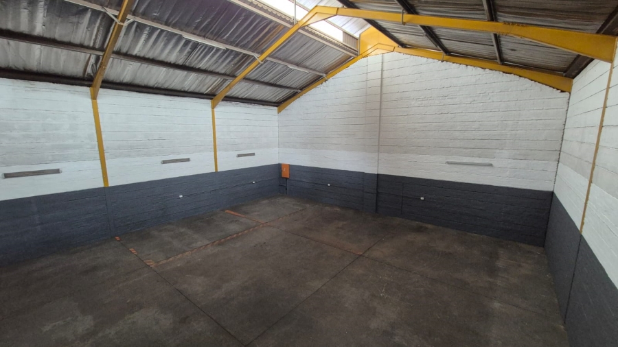To Let commercial Property for Rent in Silvertondale Gauteng