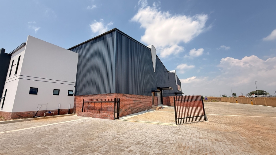 To Let commercial Property for Rent in Knoppieslaagte Gauteng