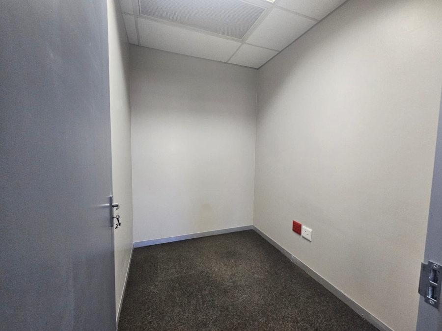 To Let commercial Property for Rent in Faerie Glen Gauteng