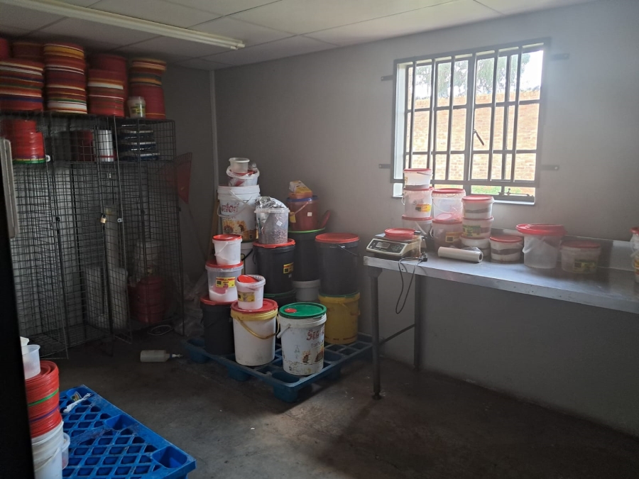 To Let commercial Property for Rent in Clayville Gauteng
