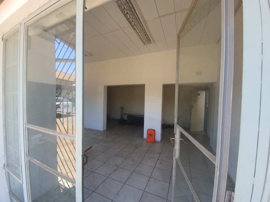 To Let commercial Property for Rent in Clayville Industria Gauteng