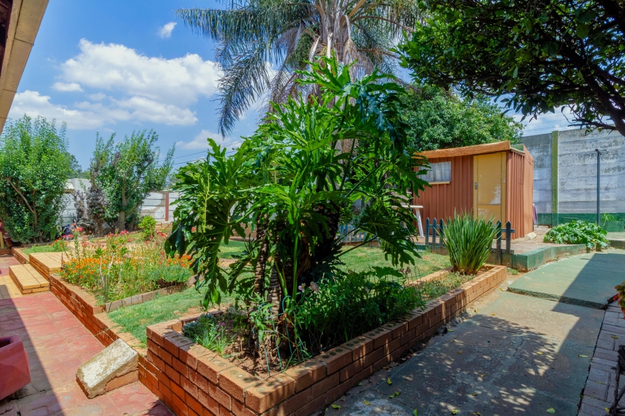 3 Bedroom Property for Sale in Florida Lake Gauteng