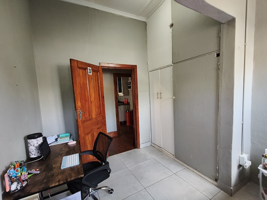 2 Bedroom Property for Sale in Auckland Park Gauteng