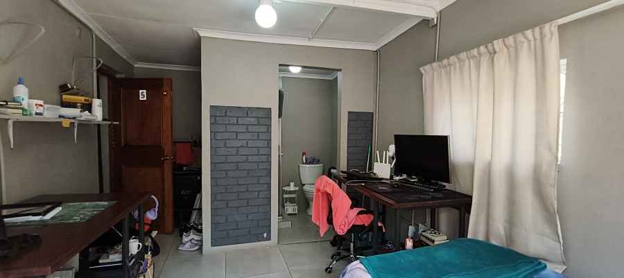 To Let 2 Bedroom Property for Rent in Auckland Park Gauteng