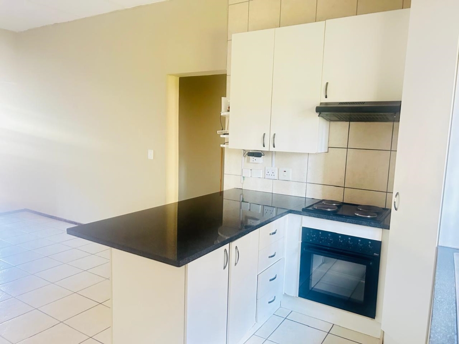 To Let 3 Bedroom Property for Rent in North Riding Gauteng