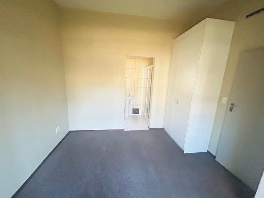 To Let 3 Bedroom Property for Rent in North Riding Gauteng