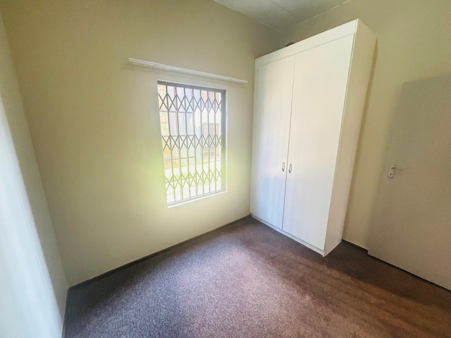 To Let 3 Bedroom Property for Rent in North Riding Gauteng