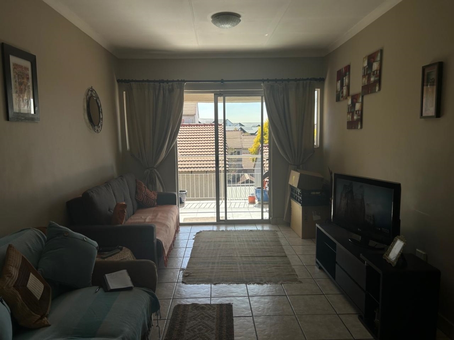 To Let 2 Bedroom Property for Rent in Noordhang Gauteng