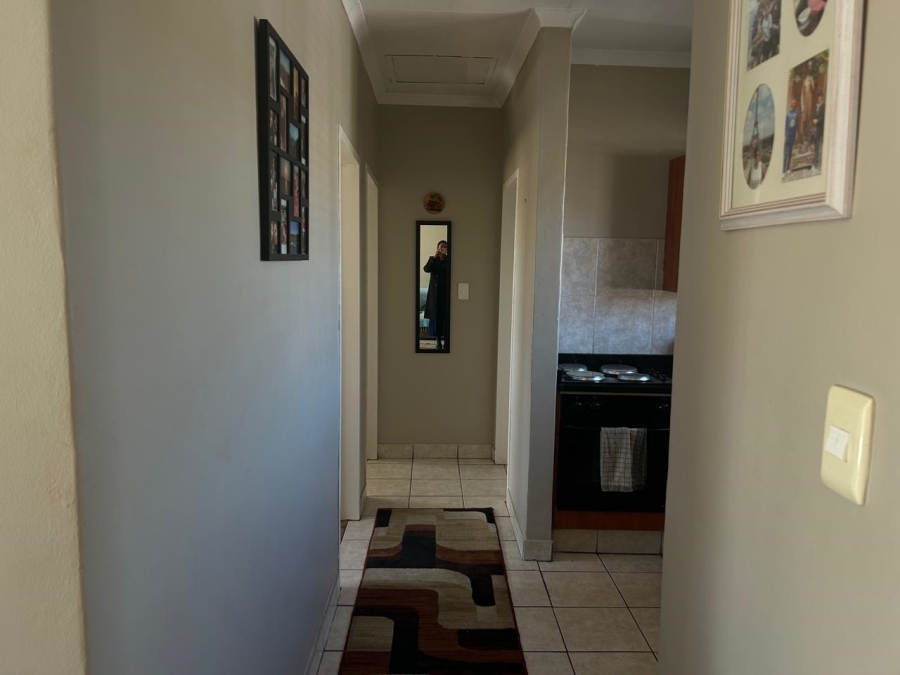 To Let 2 Bedroom Property for Rent in Noordhang Gauteng