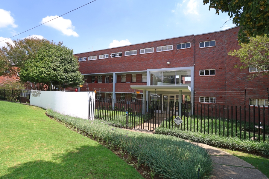 2 Bedroom Property for Sale in Waverley Gauteng