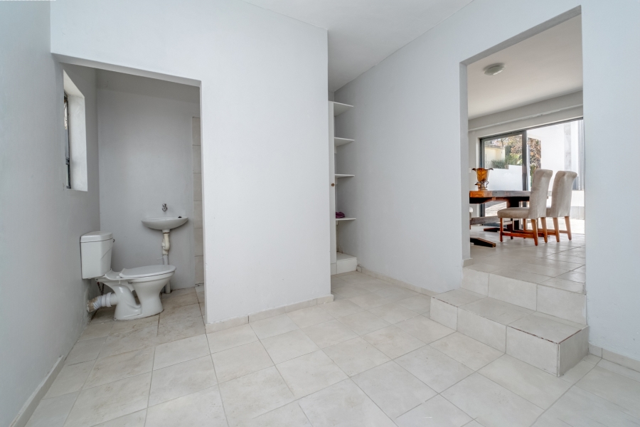 To Let 1 Bedroom Property for Rent in Maroeladal Gauteng