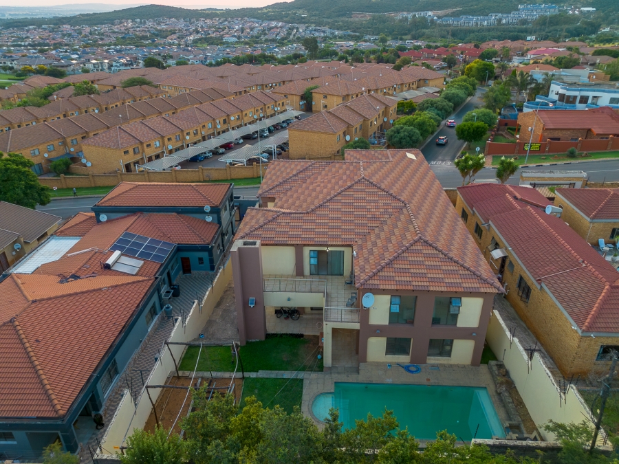 6 Bedroom Property for Sale in Liefde en Vrede Gauteng