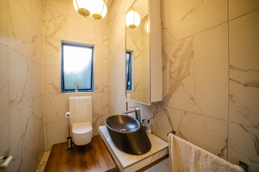 5 Bedroom Property for Sale in Steyn City Gauteng