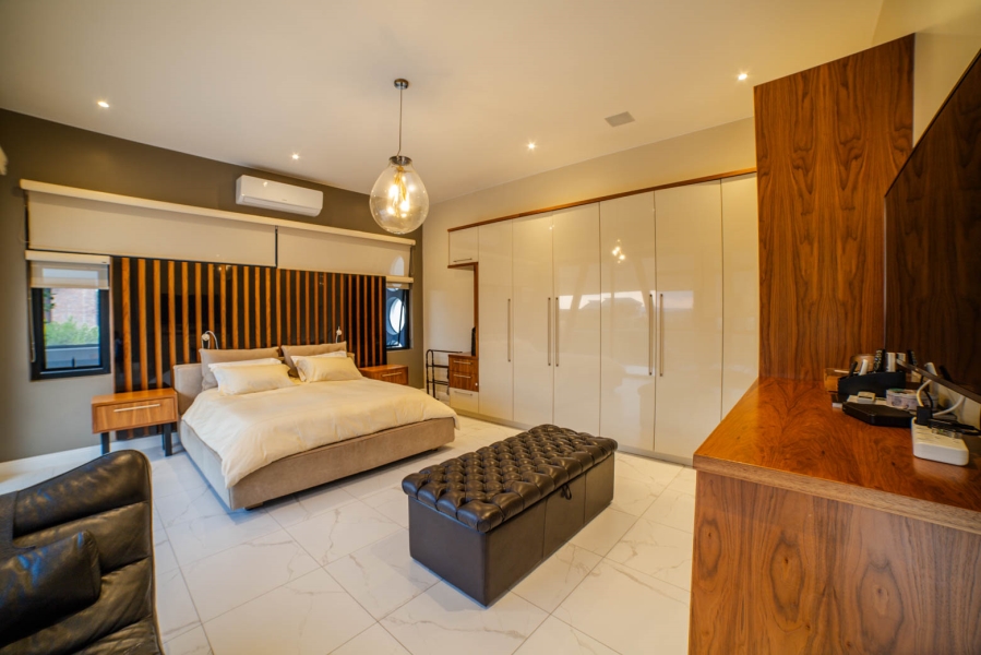 5 Bedroom Property for Sale in Steyn City Gauteng