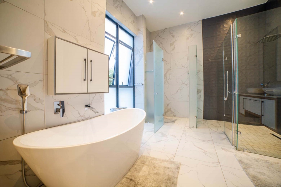 5 Bedroom Property for Sale in Steyn City Gauteng