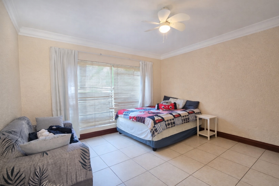 To Let 4 Bedroom Property for Rent in Willowbrook Gauteng