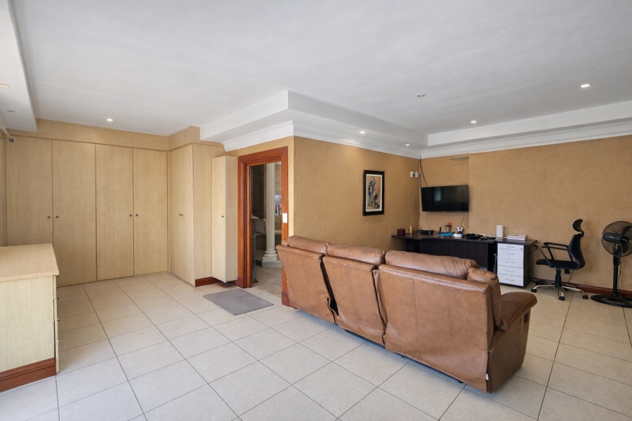 To Let 4 Bedroom Property for Rent in Willowbrook Gauteng