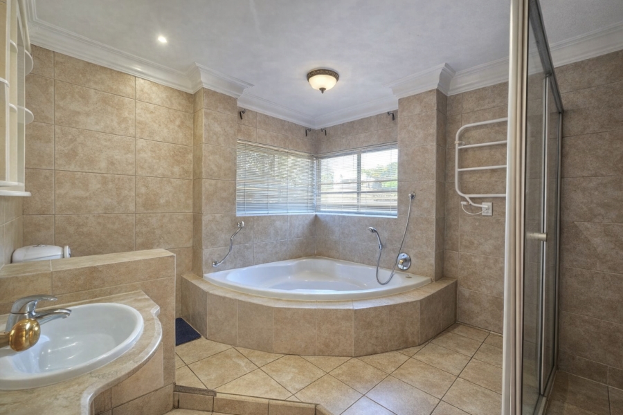 To Let 4 Bedroom Property for Rent in Willowbrook Gauteng