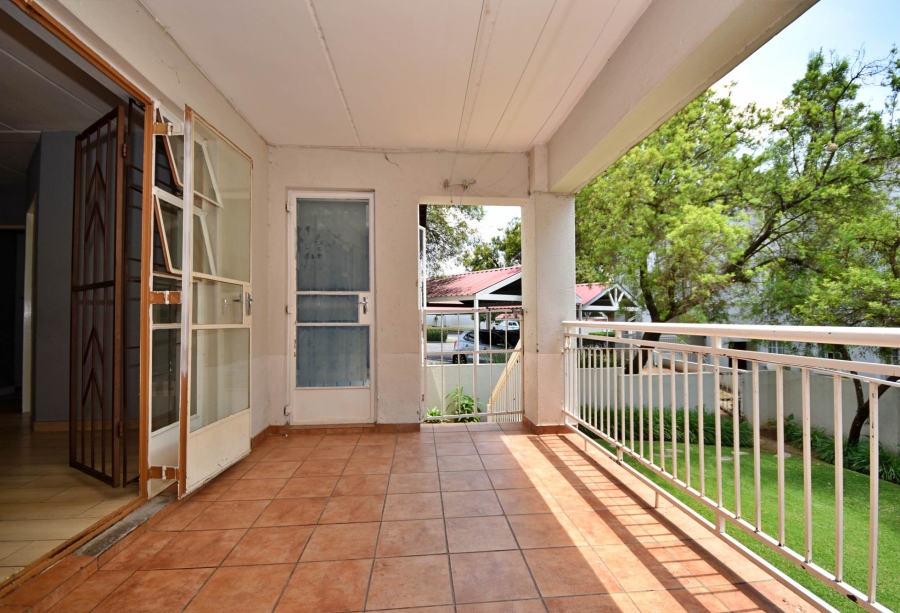 3 Bedroom Property for Sale in Sonneglans Gauteng