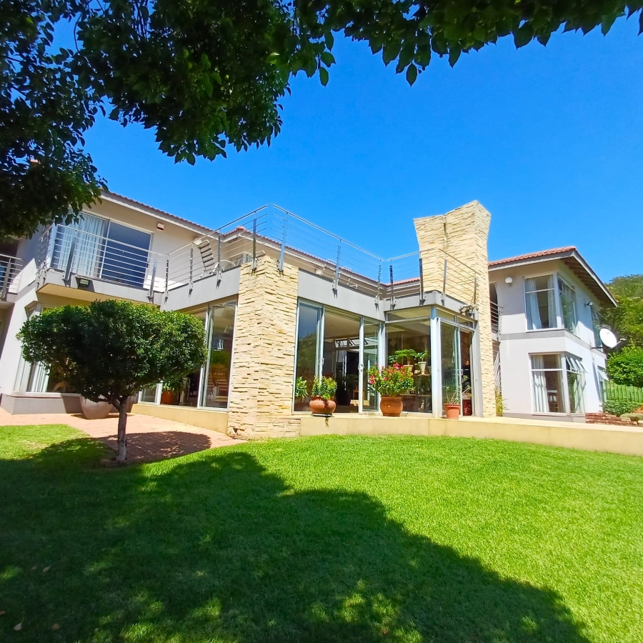 5 Bedroom Property for Sale in Sterkfontein A H Gauteng