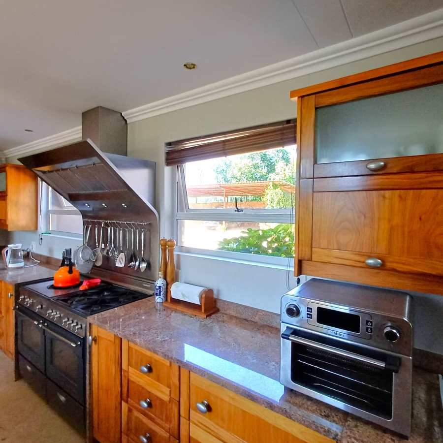 5 Bedroom Property for Sale in Sterkfontein A H Gauteng