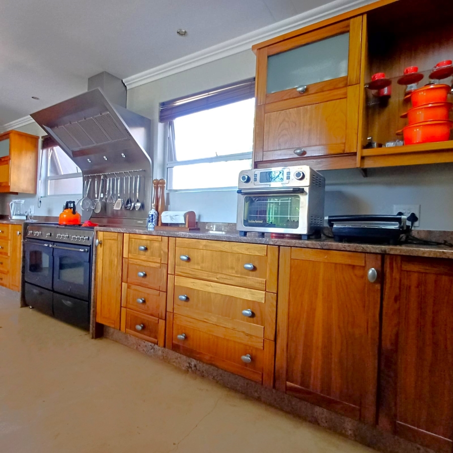 5 Bedroom Property for Sale in Sterkfontein A H Gauteng