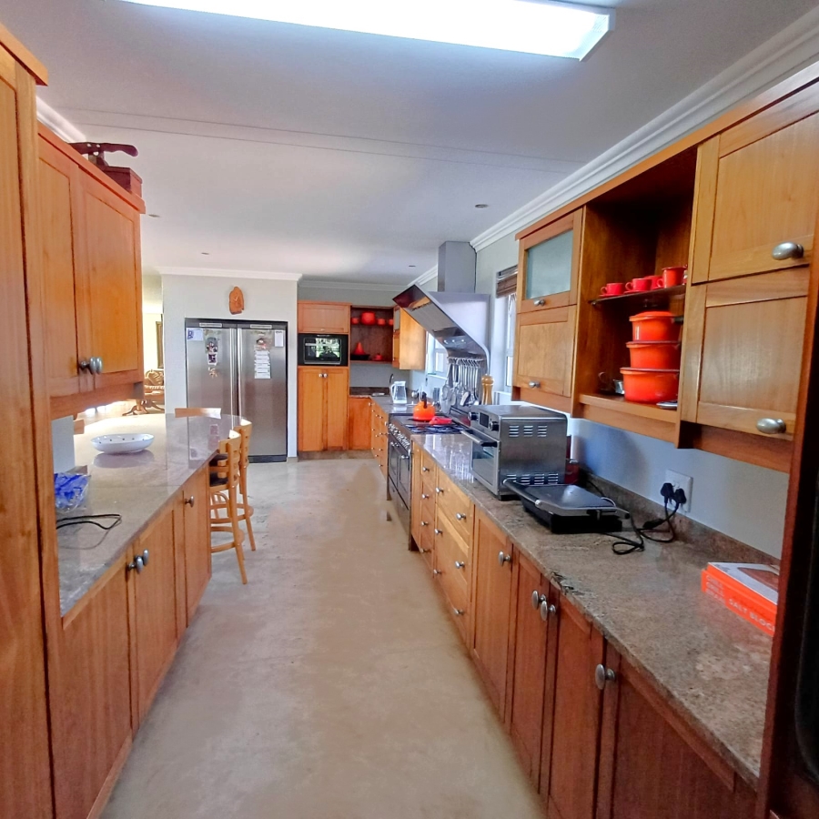 5 Bedroom Property for Sale in Sterkfontein A H Gauteng