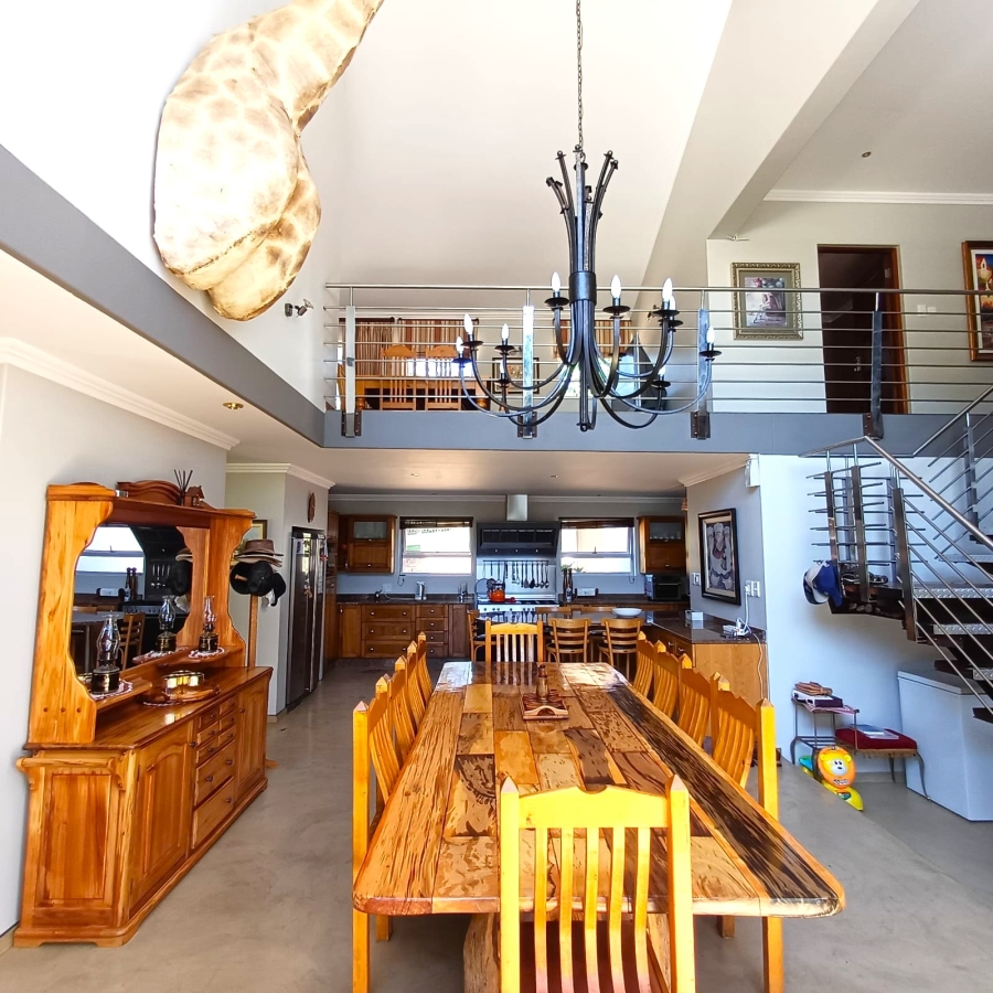 5 Bedroom Property for Sale in Sterkfontein A H Gauteng