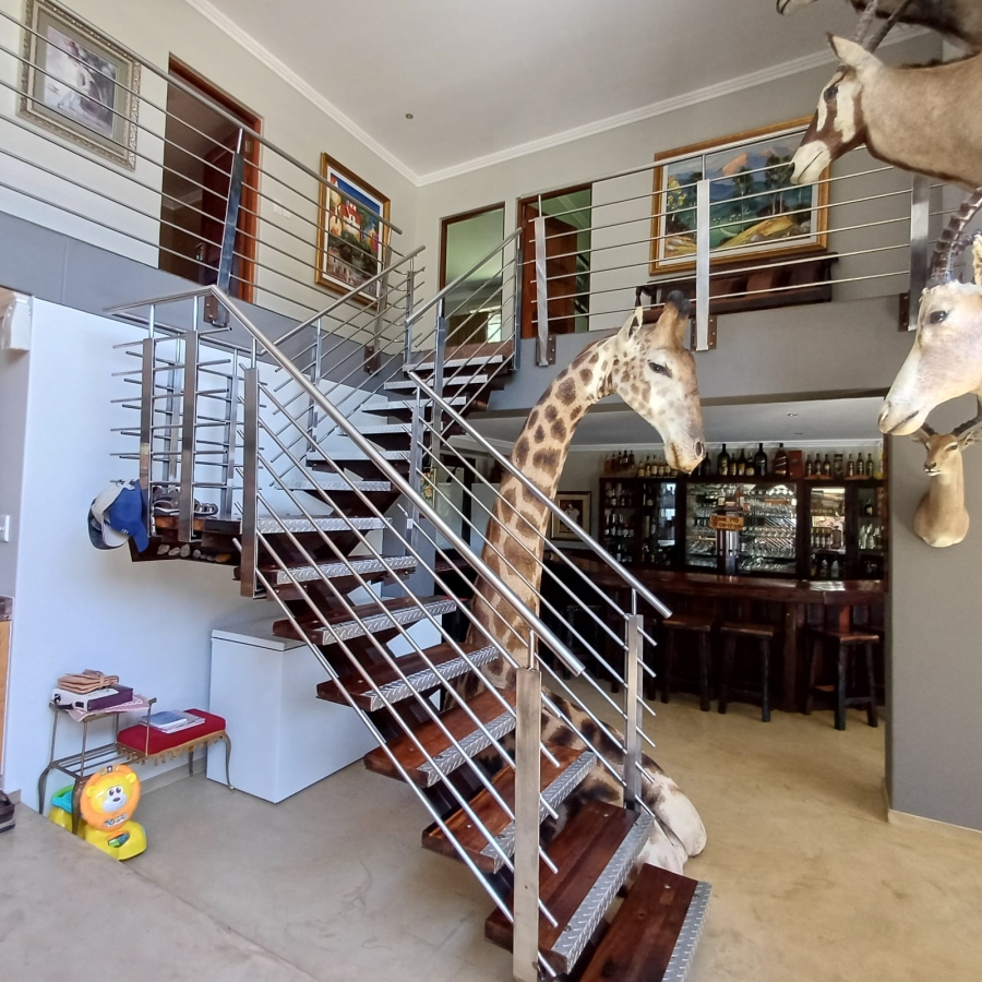 5 Bedroom Property for Sale in Sterkfontein A H Gauteng