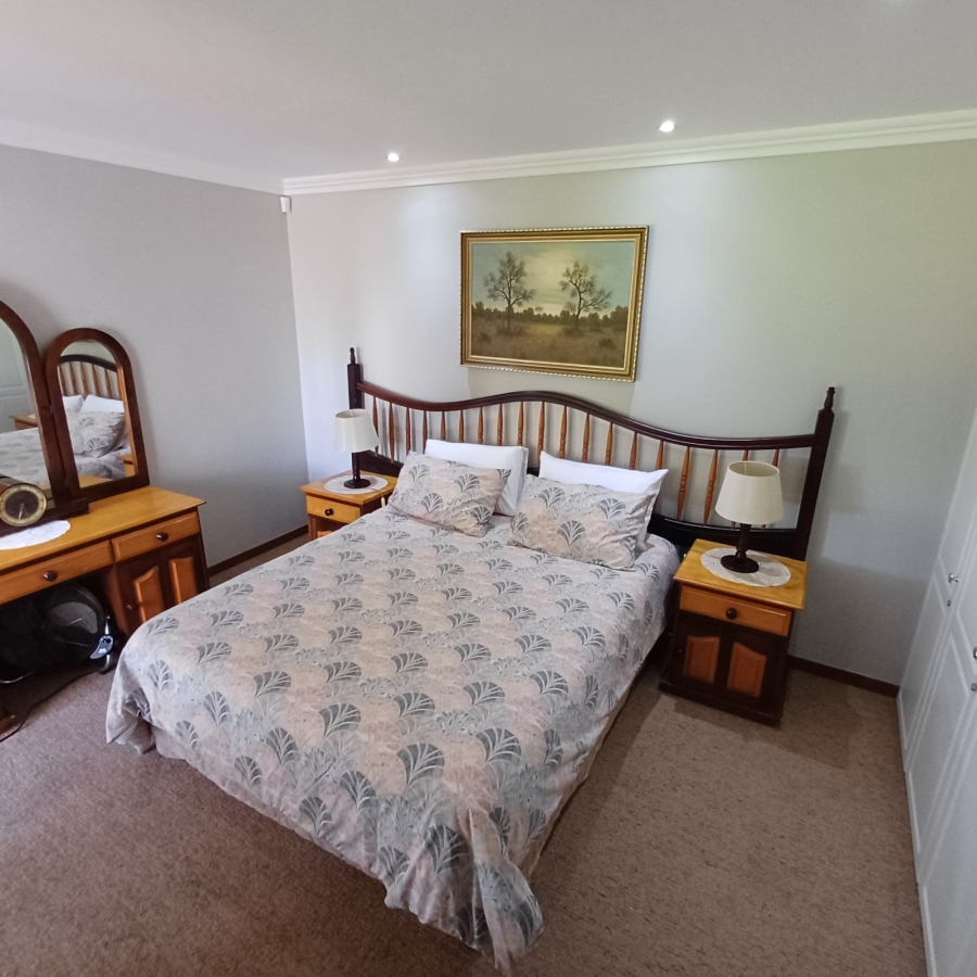 5 Bedroom Property for Sale in Sterkfontein A H Gauteng