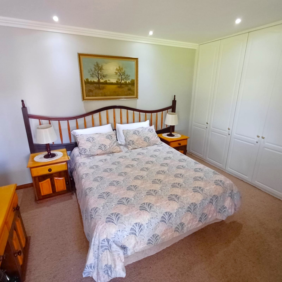 5 Bedroom Property for Sale in Sterkfontein A H Gauteng