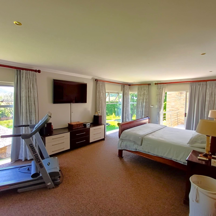 5 Bedroom Property for Sale in Sterkfontein A H Gauteng