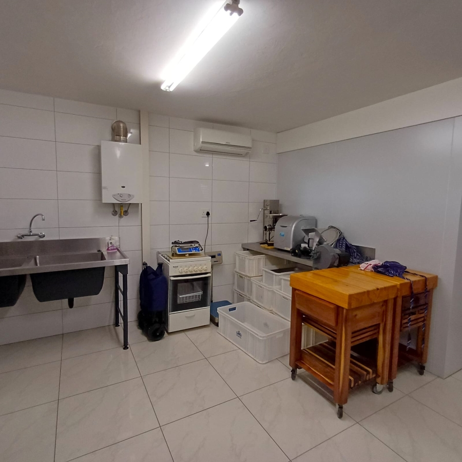 5 Bedroom Property for Sale in Sterkfontein A H Gauteng