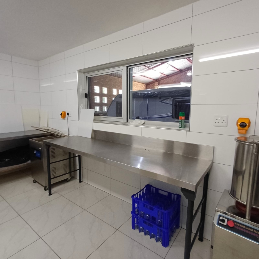 5 Bedroom Property for Sale in Sterkfontein A H Gauteng