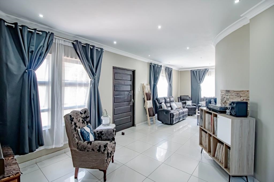 3 Bedroom Property for Sale in Montana Park Gauteng