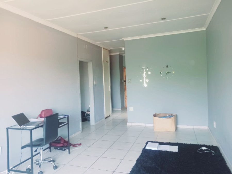 1 Bedroom Property for Sale in Windsor West Gauteng